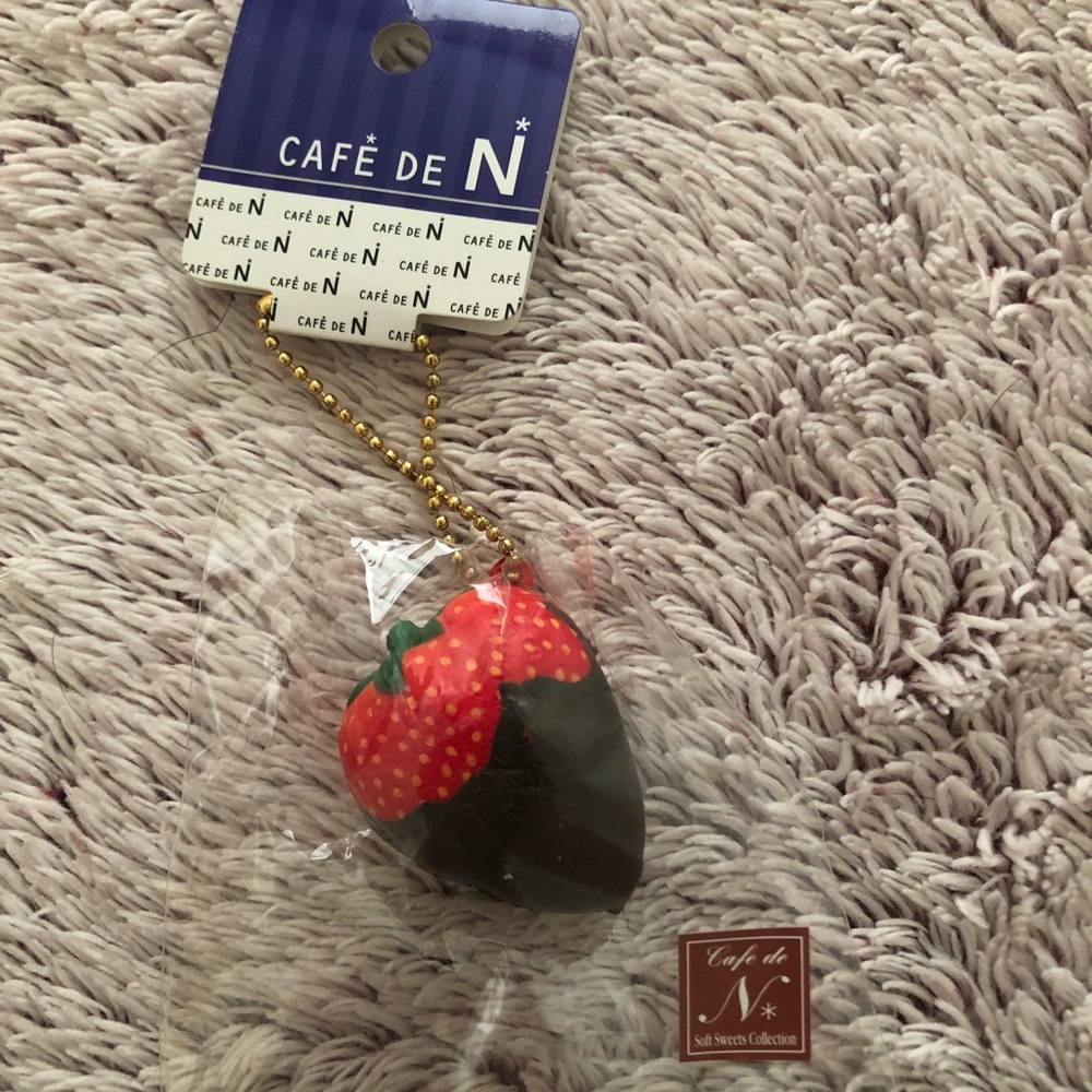 ⚡️⚡️Authentic Cafe De N Chocolate Strawberry